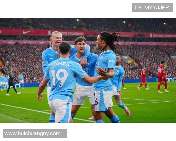 曼城夺冠庆典泪目瞬间回顾球迷与球员共同见证历史辉煌时刻 曼城夺冠庆典泪目瞬间回顾球迷与球员共同见证历史辉煌时刻